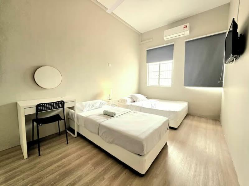 Double Storey Shop House Off Jalan Burma Georgetown - 2