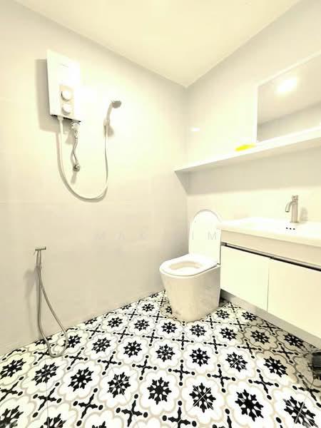 Double Storey Shop House Off Jalan Burma Georgetown - 4