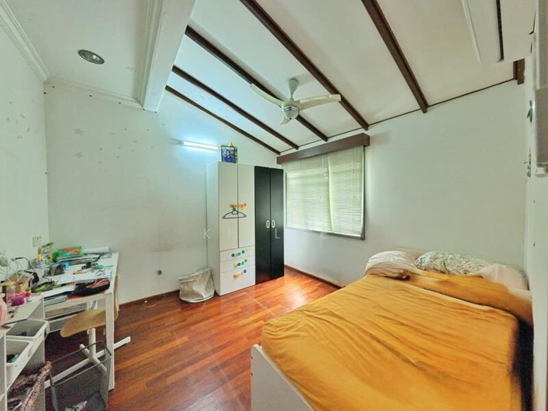 Taman Tun Dr Ismail - 5