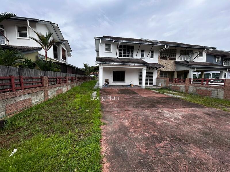 Astana Idaman Desa Alam - 3