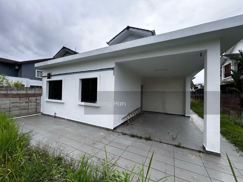 Astana Idaman Desa Alam - 5