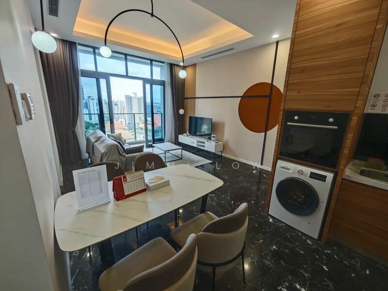Royce Residence - 3
