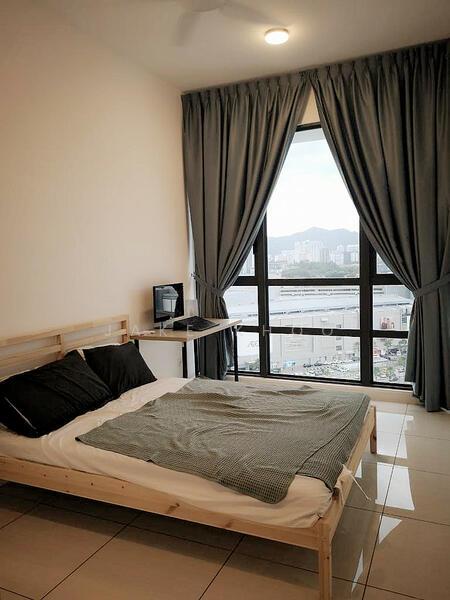 Queens Residences Q1 @ Queens Waterfront - 4