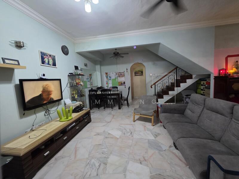 Bandar Sungai Long - 1