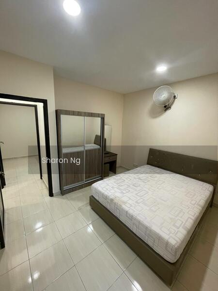 The Embassy (Bangunan Duta Impian) - 5