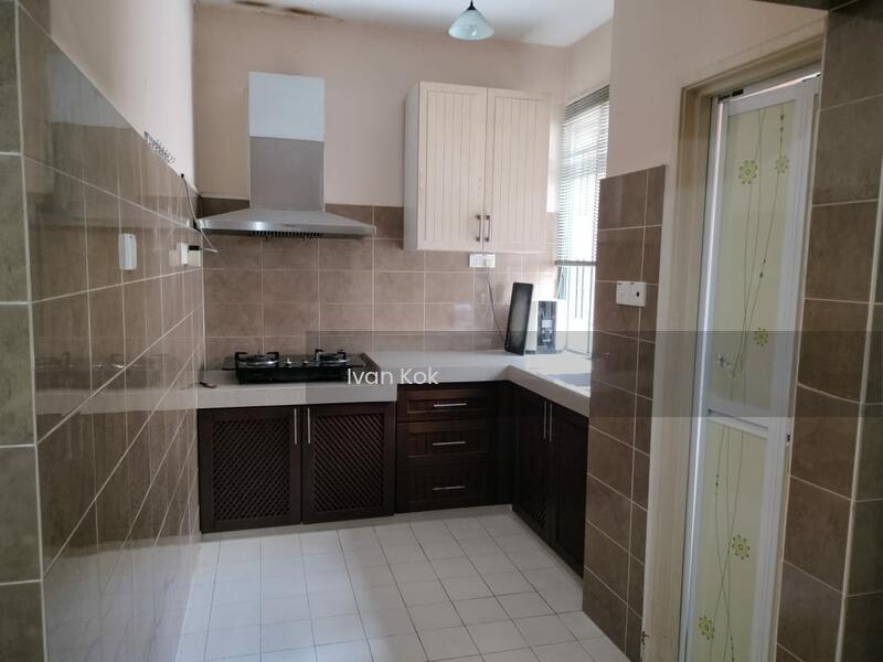 Bungaraya Condominium - 3