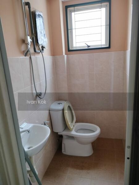 Bungaraya Condominium - 4