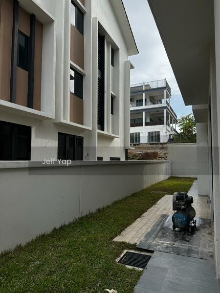 SERAIYA BY THE HILL - 3