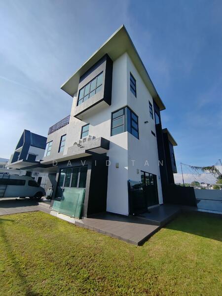 Taman Bukit Meringin - 1