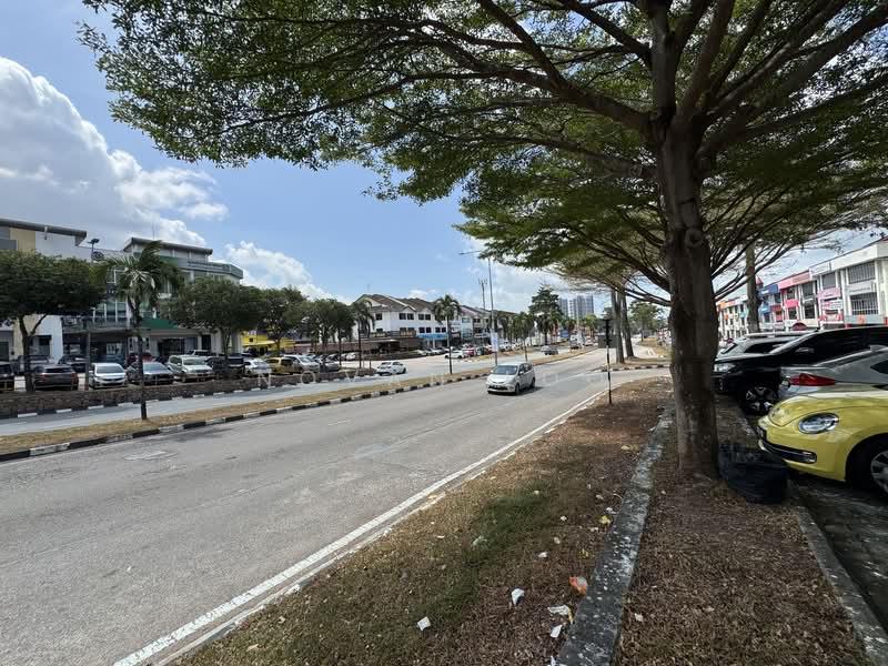 Johor Molek 3 sty Adjoining unit for sale - 4