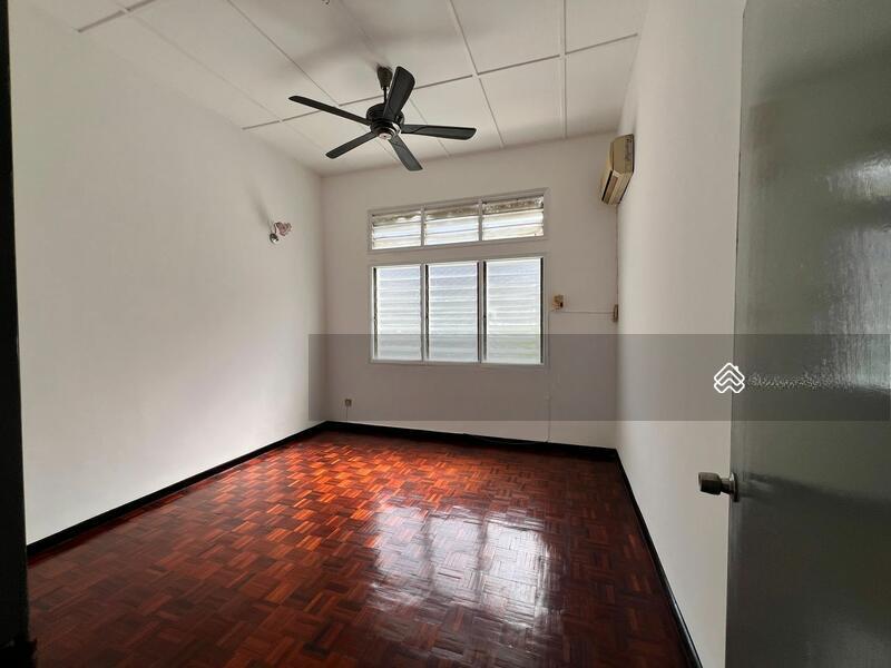 Medan Damansara, Setiabistari - 5