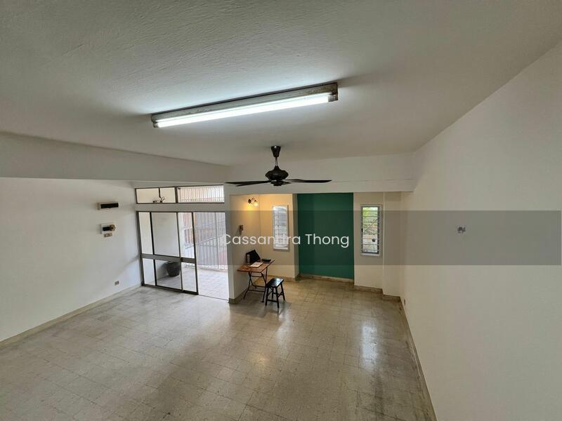 Medan Damansara, Setiabistari - 1