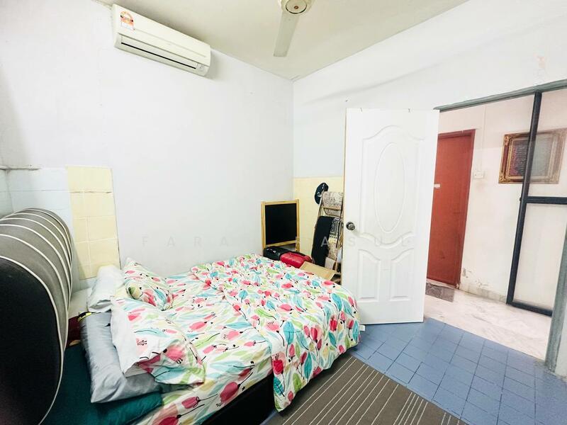Taman Sri Kenari - 4