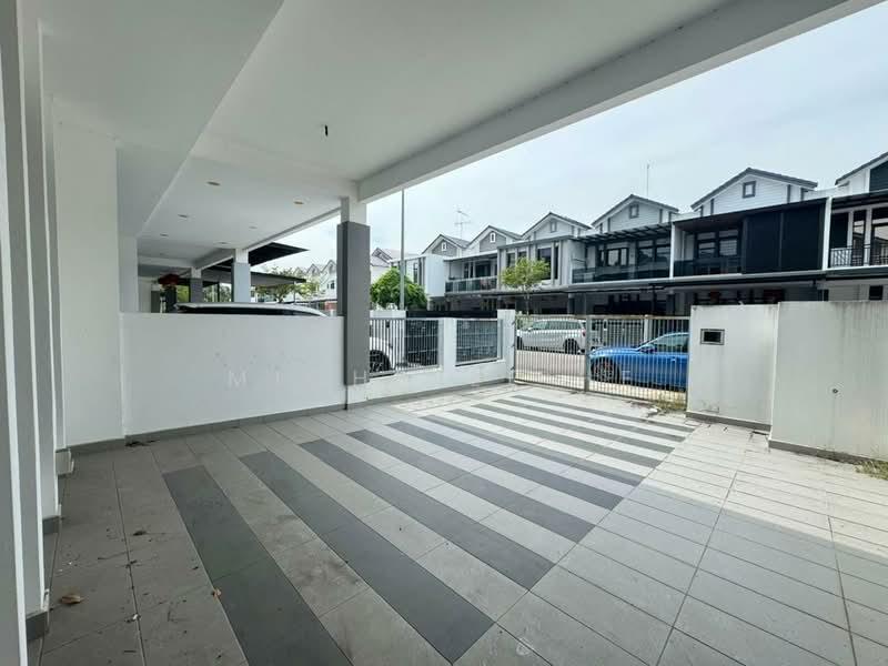 Setia Tropika - 2