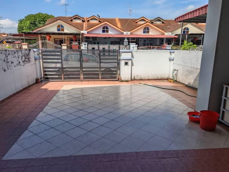 Taman Nusa Bestari 2 - 2