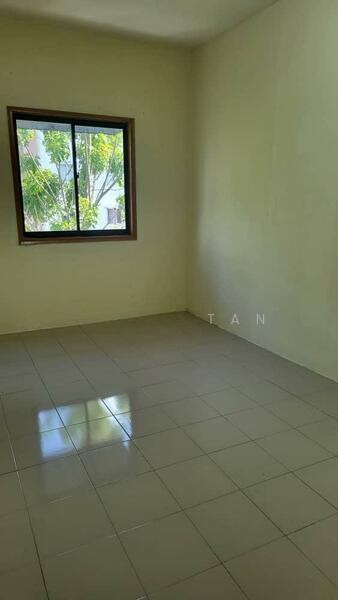 Pangsapuri Seri Mesra - 4