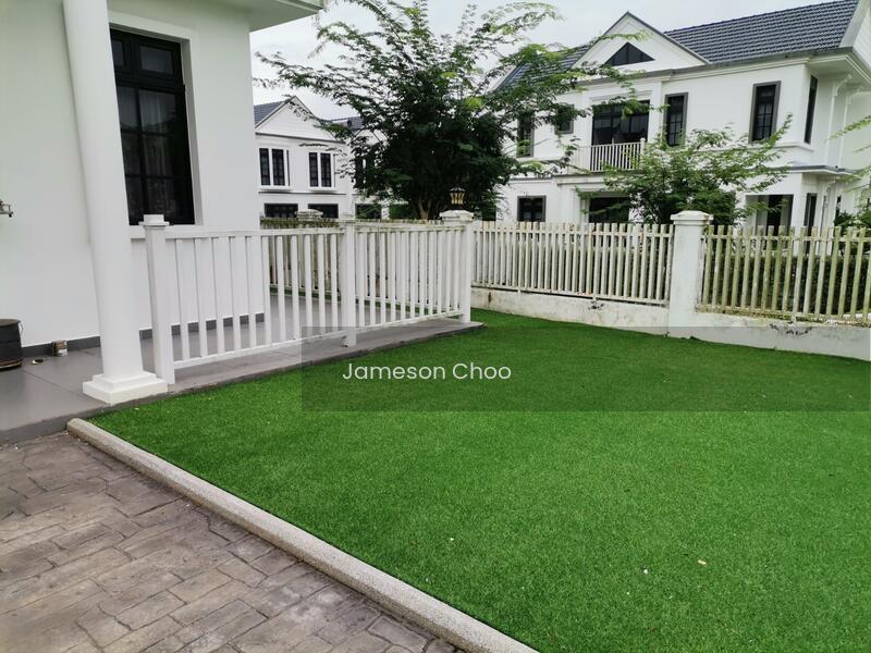The Grassten 26’x75’ @ Eco Botanic - 5
