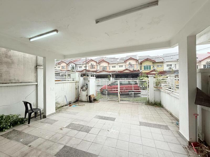 Taman Dato Demang, Seri Kembangan - 3