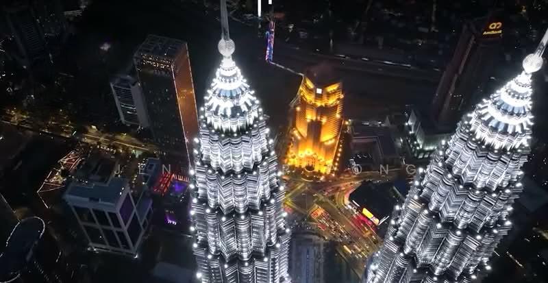 Armani Hallson KLCC - 3
