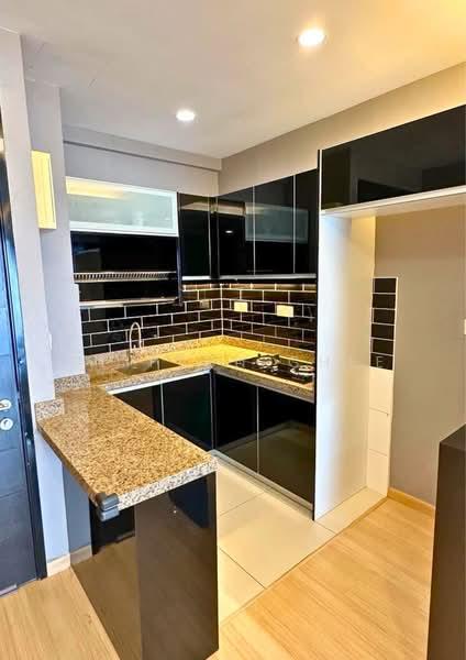 Wellesley Residences - 3