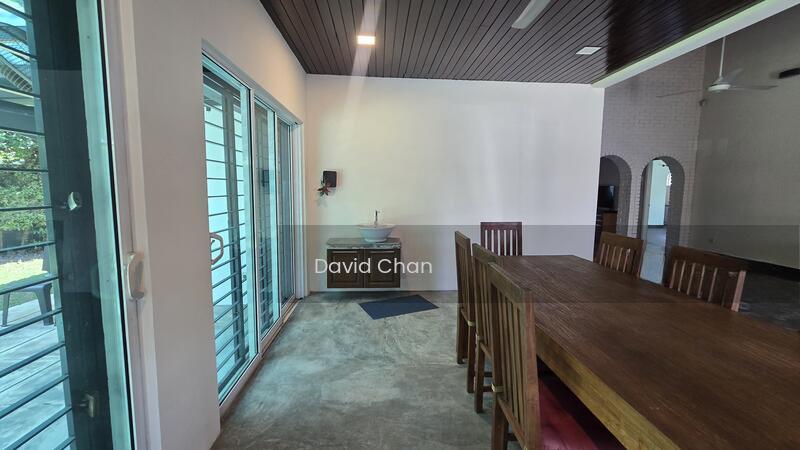 Petaling Jaya, Section 4 - 5