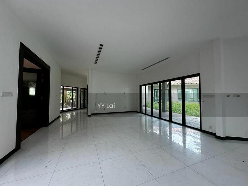 Bungalow at Seri Kembangan - 4