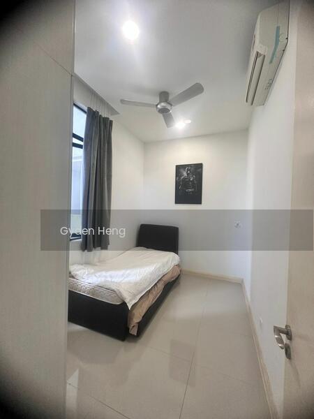 Medini - 5