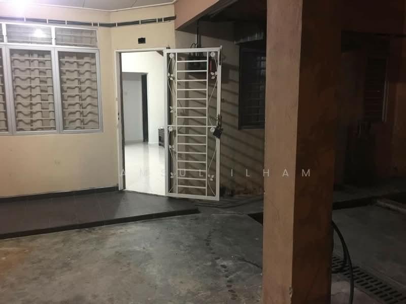 Bandar saujana putra - 2