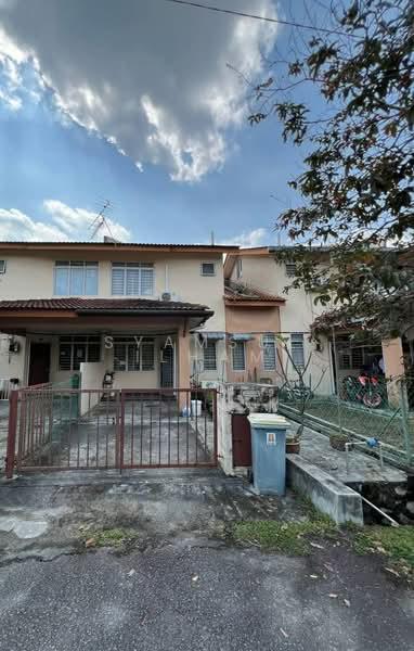 Bandar saujana putra - 1