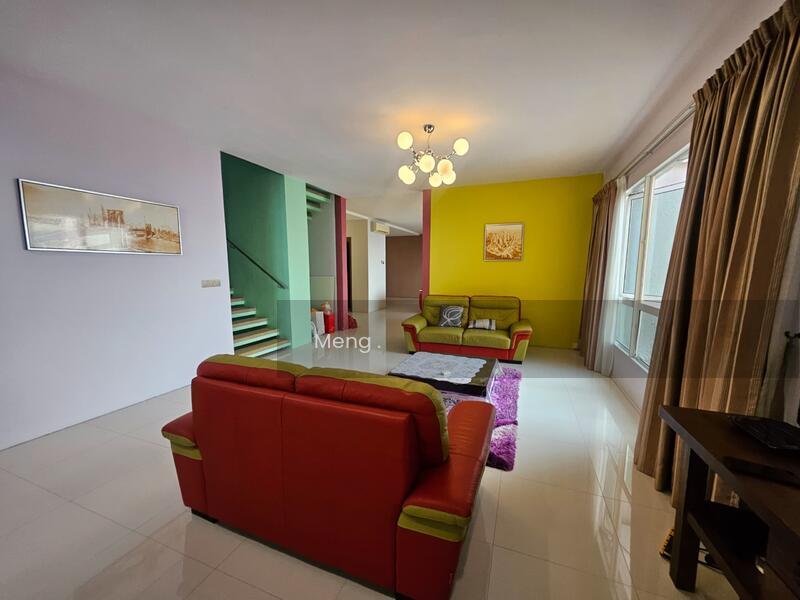 Central Park condominium - 5