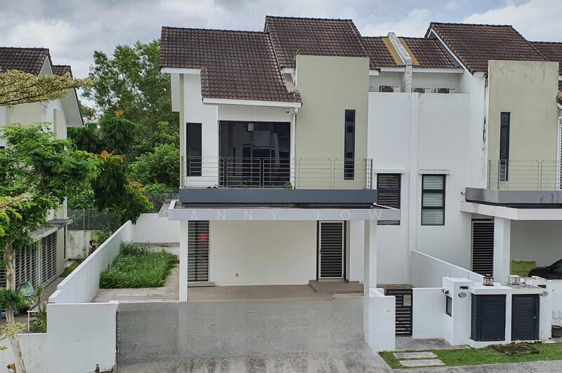 Twin Palms @ Sungai Long - 1