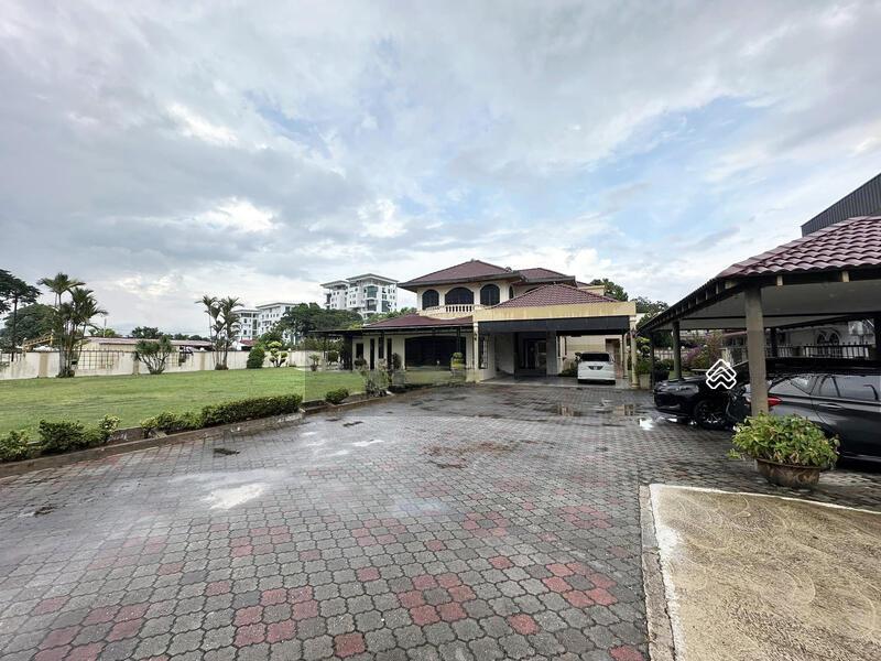Taman Golf - 2