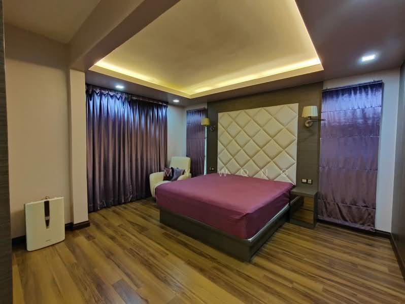 Bukit Sungai Long 1 - 5