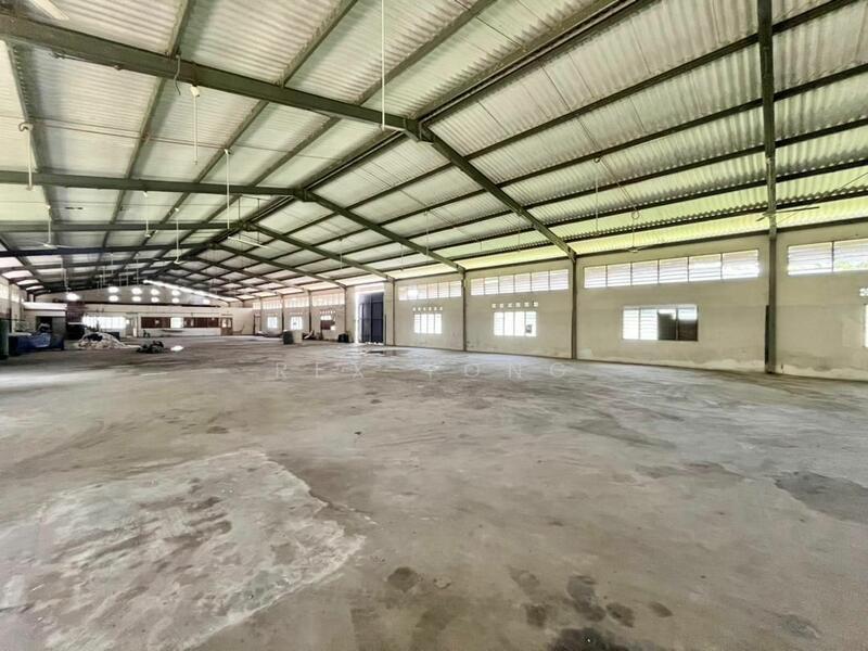 Tampoi Tampoi Tampoi Tampoi - 3