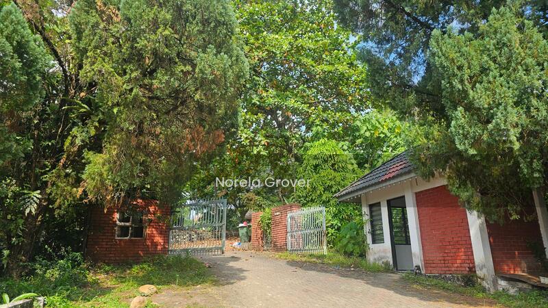 Bungalow at Taman Duta - 1