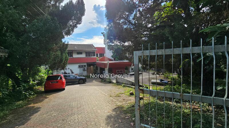 Bungalow at Taman Duta - 5