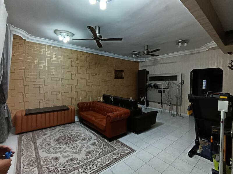 BUKIT INDAH BANDAR NUSAJAYA - 2