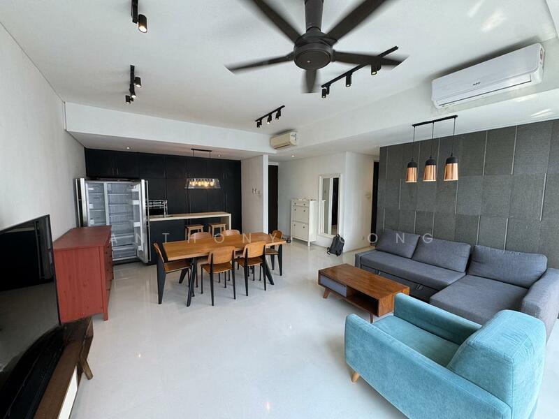 The Capers @ Sentul East - 2