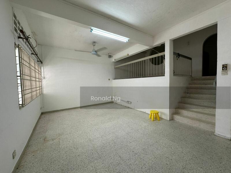 2 Storey Terrace Island Park Greenlane - 1