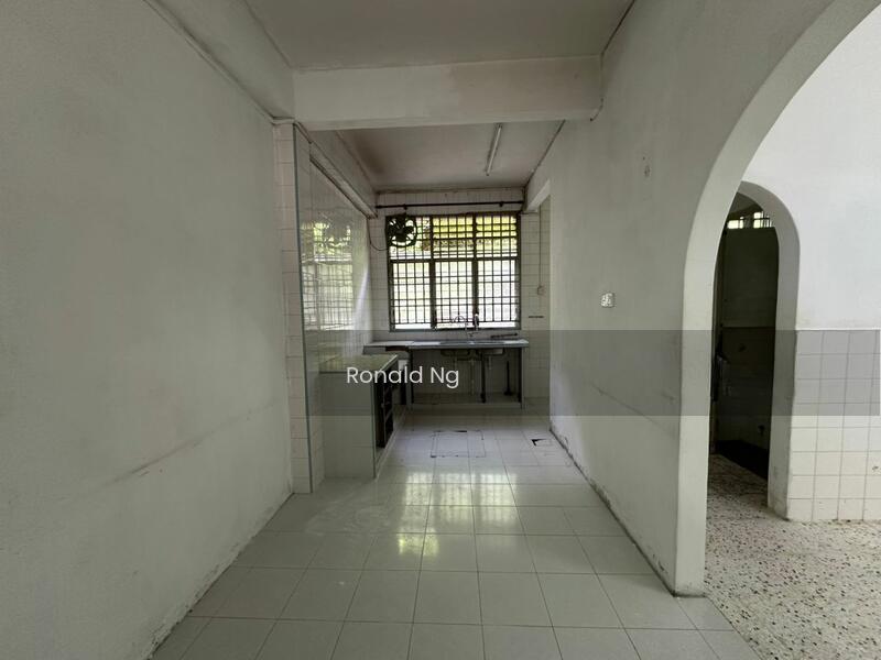 2 Storey Terrace Island Park Greenlane - 4