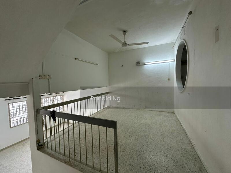 2 Storey Terrace Island Park Greenlane - 2