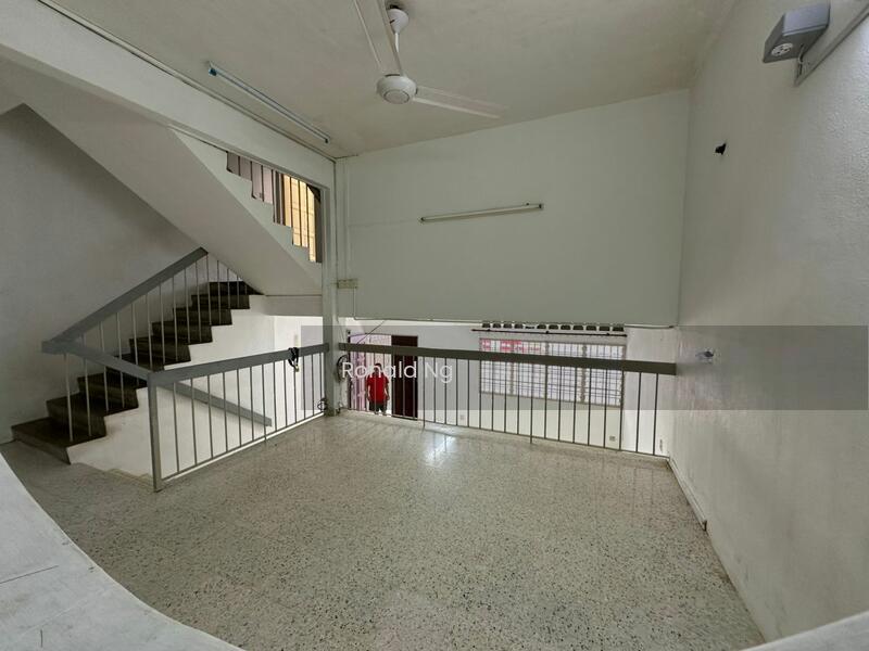 2 Storey Terrace Island Park Greenlane - 3