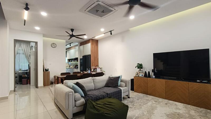 Maple Residence @ Laman View - 3