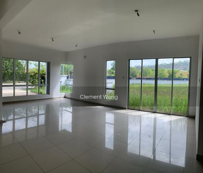 BIG Corner Semi-D Anggun 2 Rawang near Kota Emerald - 3