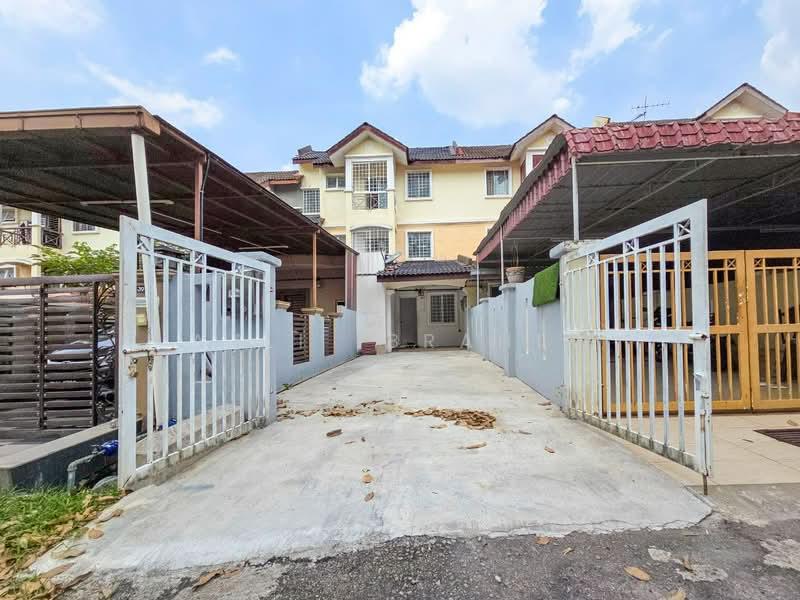 Townhouse Taman Kajang Perdana - 1