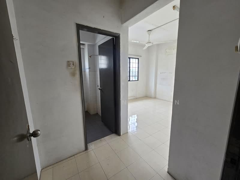 Cheras Perdana Apartment Block A, B, C - 4