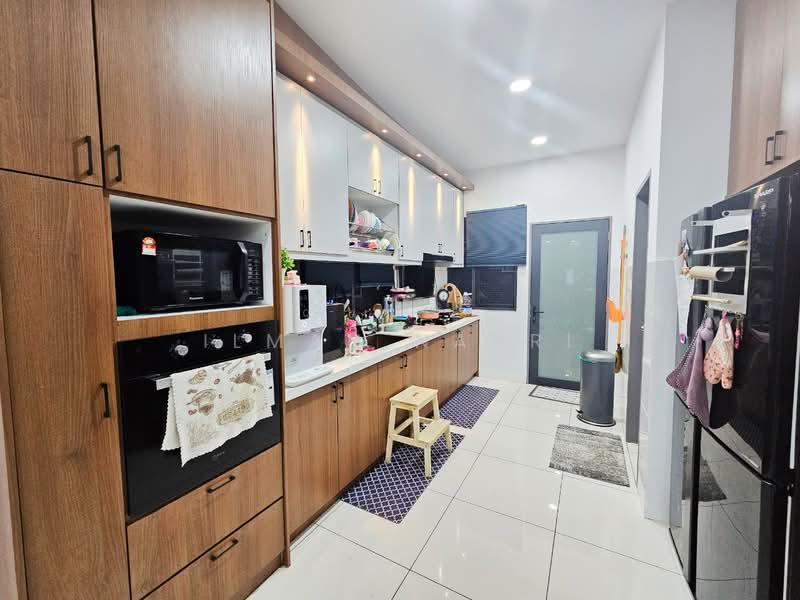 Avis 2 Alam Sari - 5