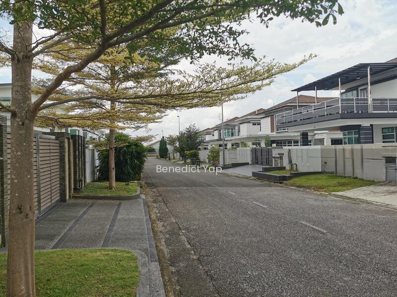 Bukit Indah Linked Bungalow Johor Bahru - 2