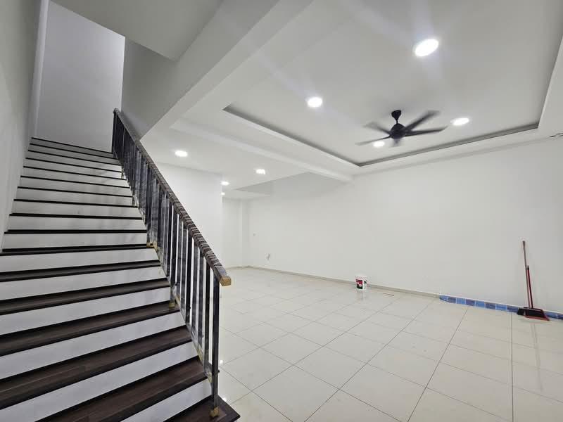 (CHEAPEST BRAND NEW 22x70 FULL LOAN) EBONYLANE @ ECO FOREST, SEMENYIH - 5