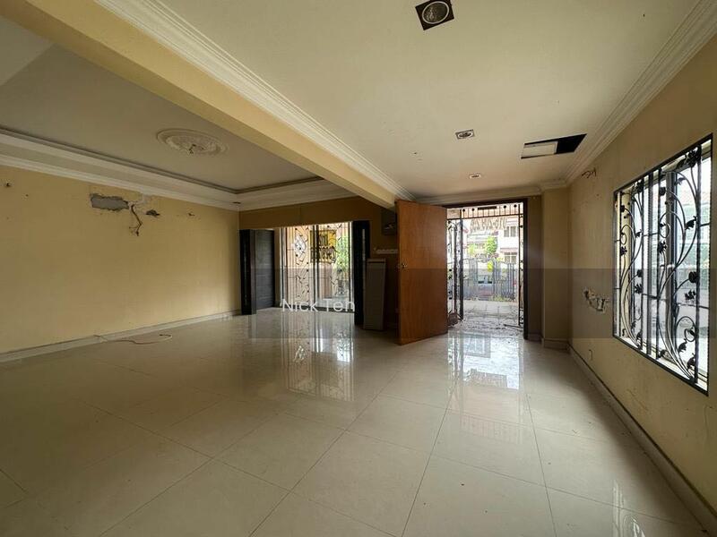 Damansara Utama - 5